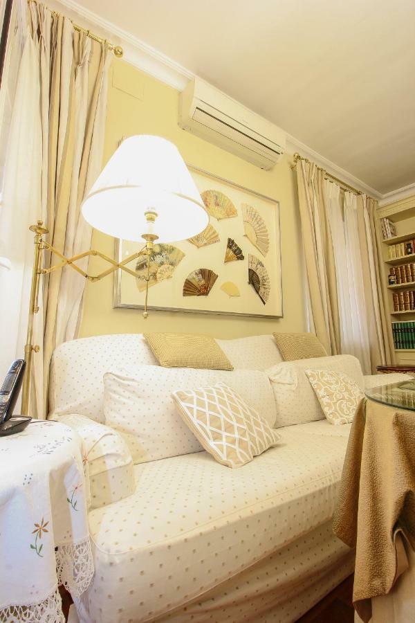 Ferienwohnung Apartamento La Feria Sevilla Exterior foto