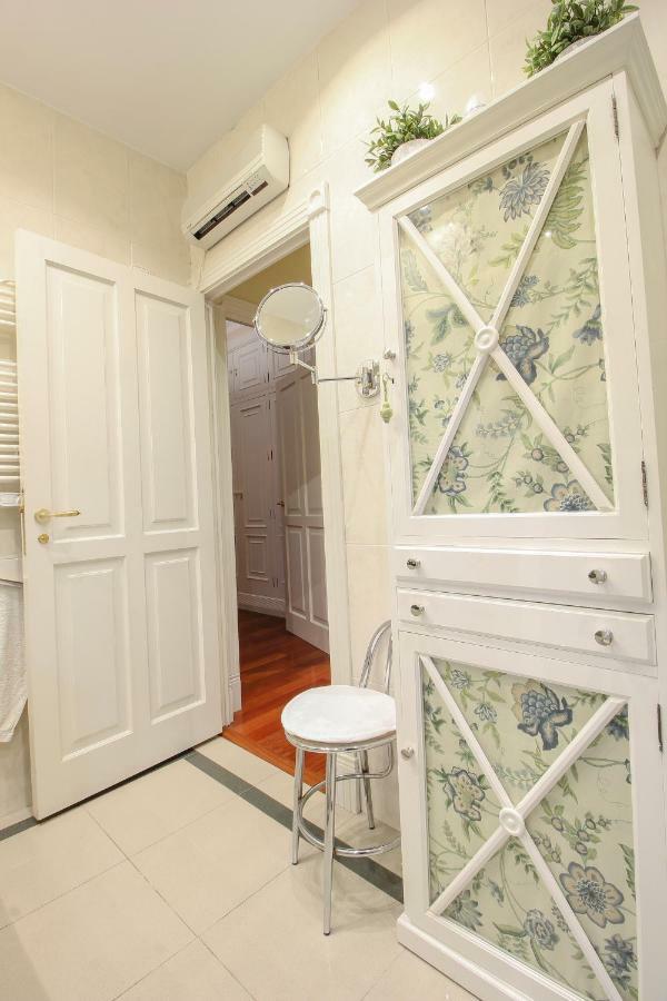 Ferienwohnung Apartamento La Feria Sevilla Exterior foto